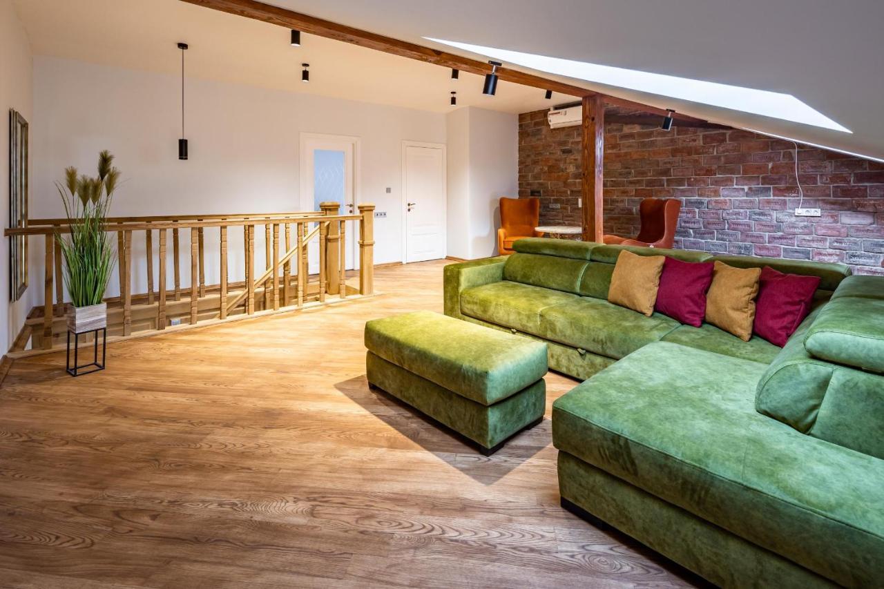 Romari Apartment Вірменська Lwów Zewnętrze zdjęcie