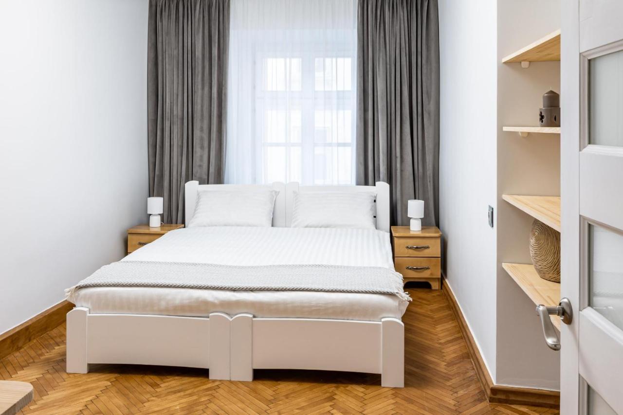 Romari Apartment Вірменська Lwów Zewnętrze zdjęcie