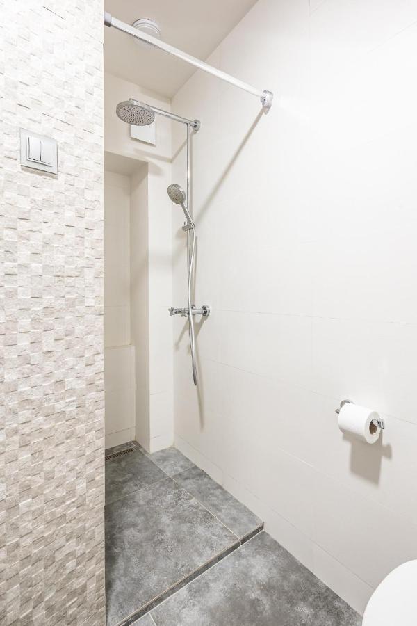 Romari Apartment Вірменська Lwów Zewnętrze zdjęcie